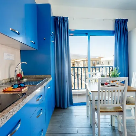 Riva Eco ロス・アブリゴス